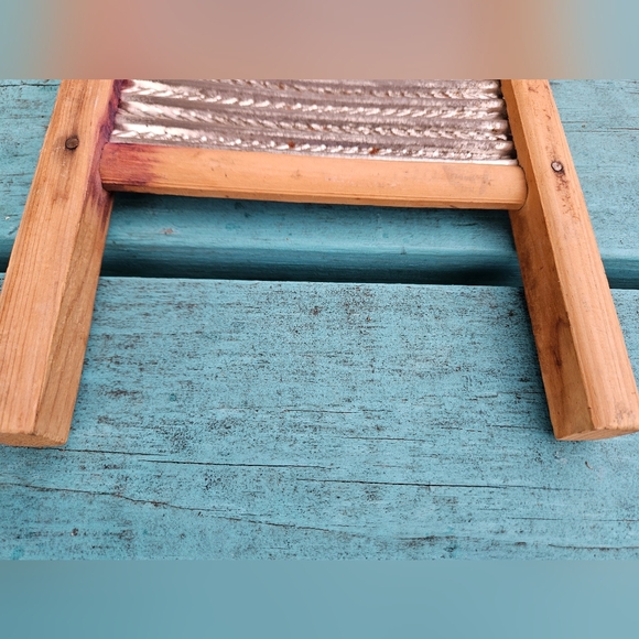 Vintage Columbus, Ohio Washboard - Picture 9 of 10